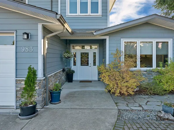 983 Alder St S, Campbell River, BC V9W 1Z6