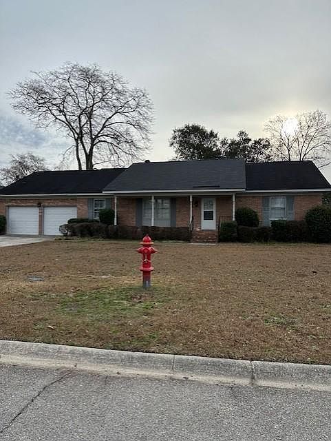 1st image of 107 Sunny Vista Dr