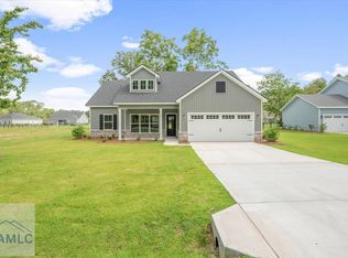 109 Ennis Rd, Pembroke, GA 31321