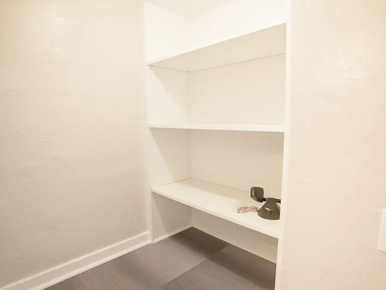 112 12th St N #118 — Photo 22