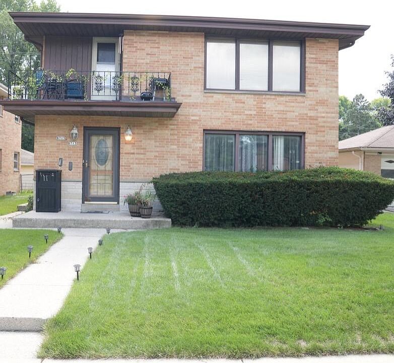 1st image of 8713 W Appleton AVENUE #8715