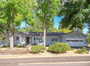 1725 SW Whiteside Dr, Corvallis, OR 97333