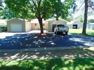 137 Cook St, Brooklyn, MI 49230