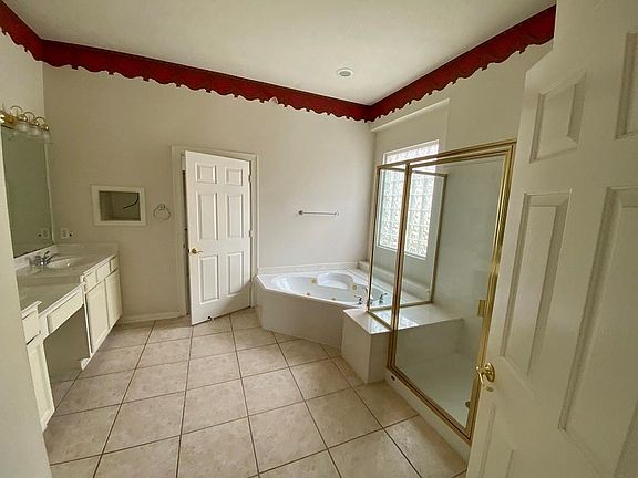 4th image of 2329 S Lago Vista Dr