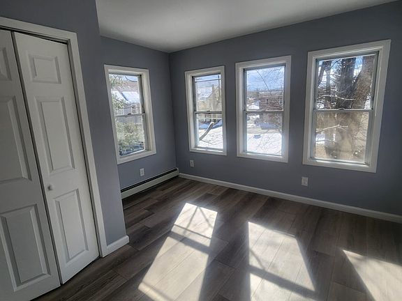 5th image of 301 Tower Ave #4