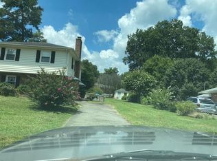 4134 Tanbark Rd, North Chesterfield, VA 23235