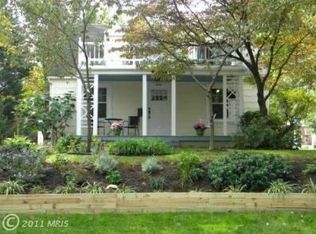 8210 Garland Ave, Takoma Park, MD 20912
