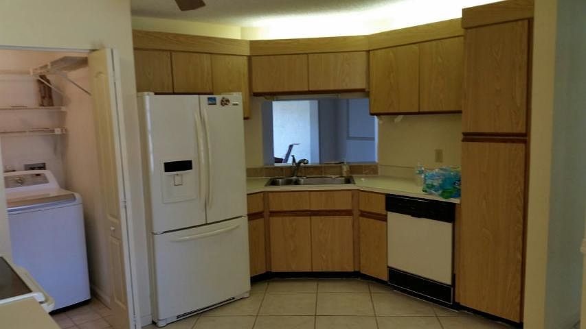 1st image of 72 Centennial Ct