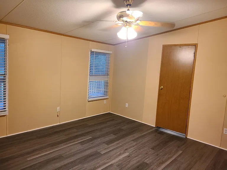 10501 SW State Hwy #45 — Photo 13