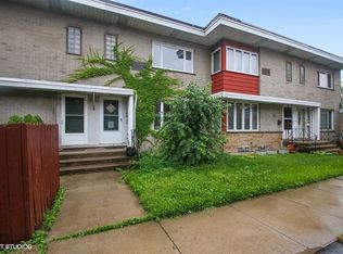 6256 N Cicero Ave #A, Chicago, IL 60646