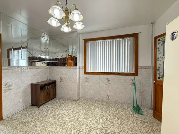 75-12 67th Road image 9 of 11