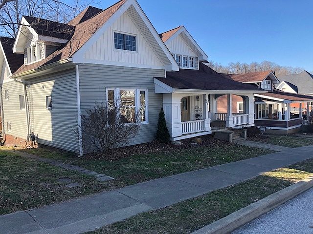 2nd image of 603 S Maple St