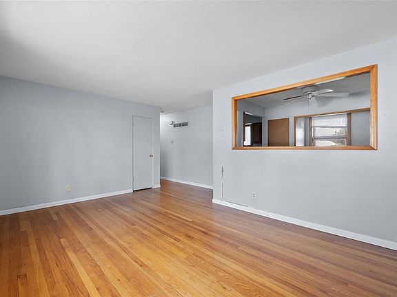 4th image of 515 Topaz Ave