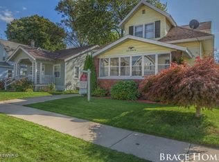 1222 Joosten St SW, Wyoming, MI