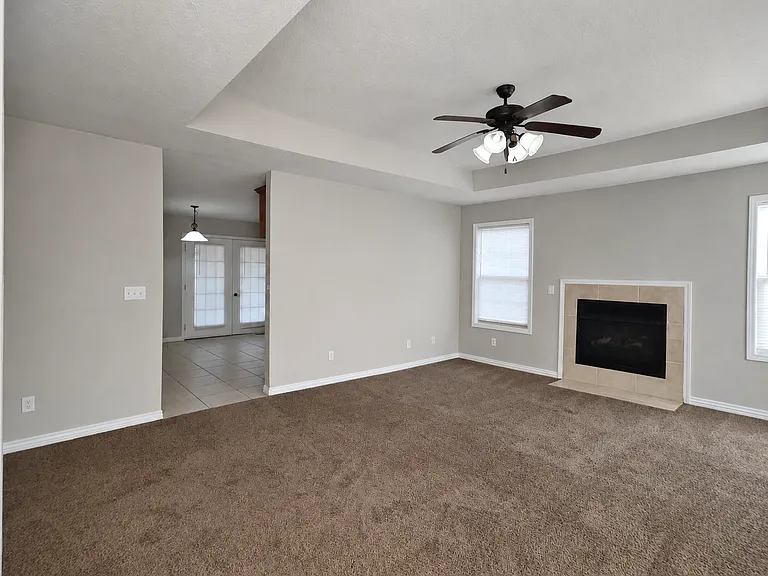 5574 S Lexington Ave — Photo 6