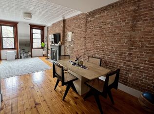 36 3rd St APT 4R, Brooklyn, NY 11231