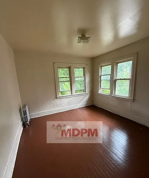 3296 Tuxedo St — Photo 6