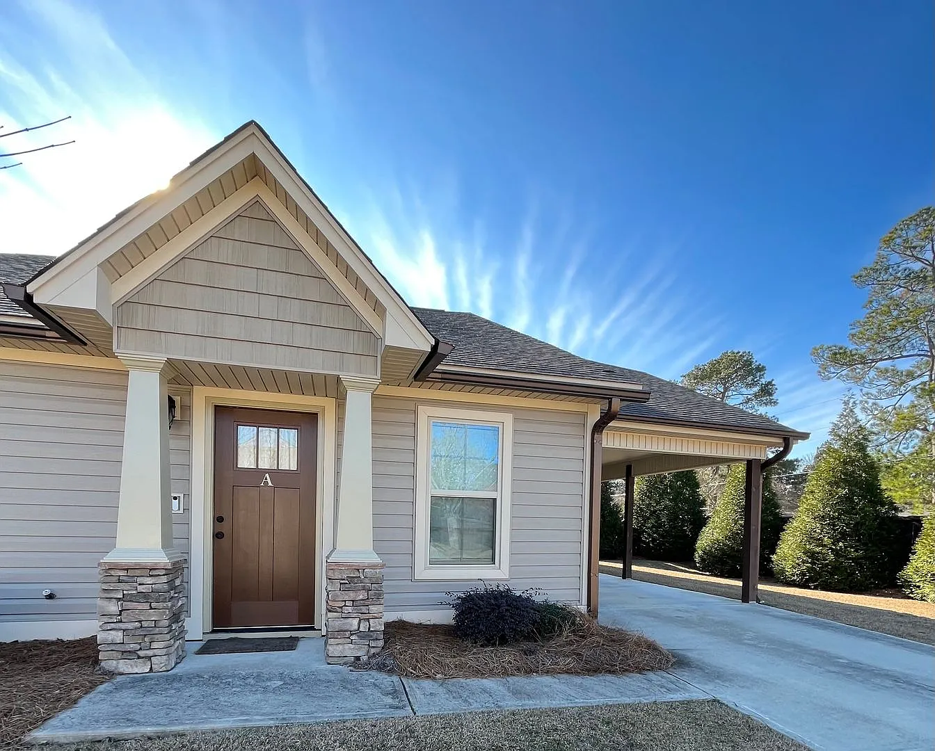 Chandler Cottages — Photo 1