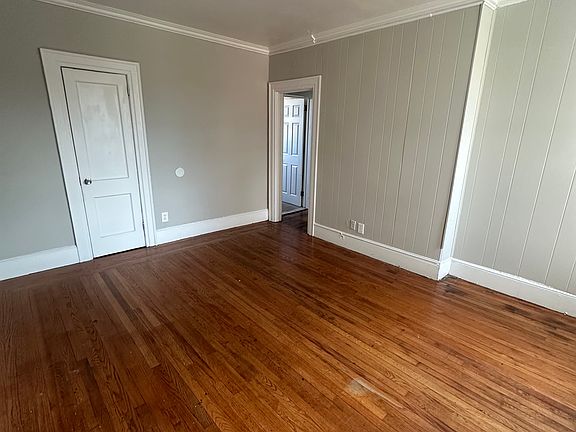 2nd image of 703 Howard Ave #3-B