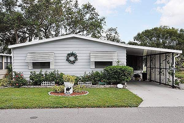 1st image of 2025 Merion Dr