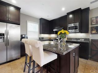89 Strawberry Grv, Irvine, CA 92620