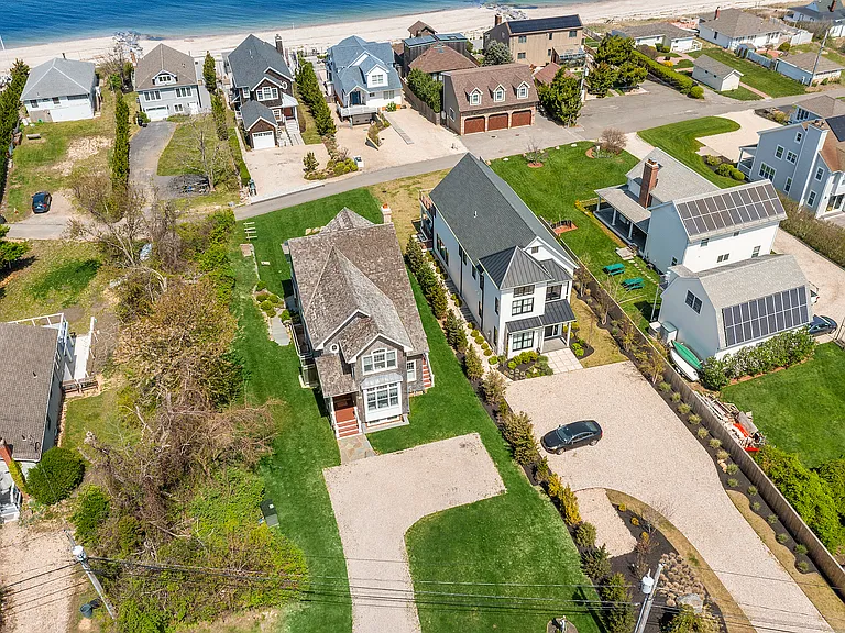 938 Sound Shore Rd — Photo 46