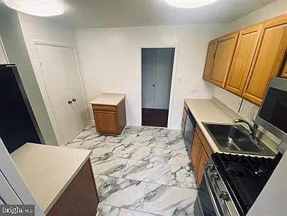 4501 Arlington Blvd #321 — Photo 4