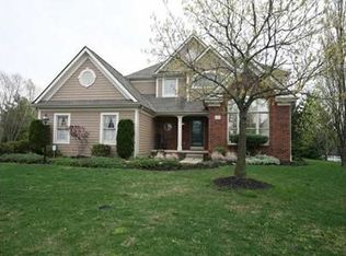 292 Glenworth Ct, Powell, OH