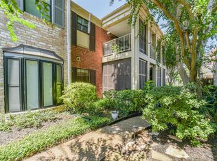 720 Augusta Dr #720, Houston, TX 77057