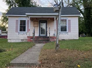1514 5th St, Victoria, VA 23974