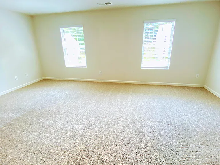 202 Creekview Way — Photo 21