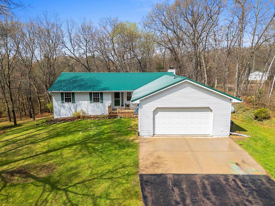 1st image of N7163 Cozy Oaks Cir