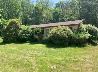 389 Breakneck Rd, Southbridge, MA 01550