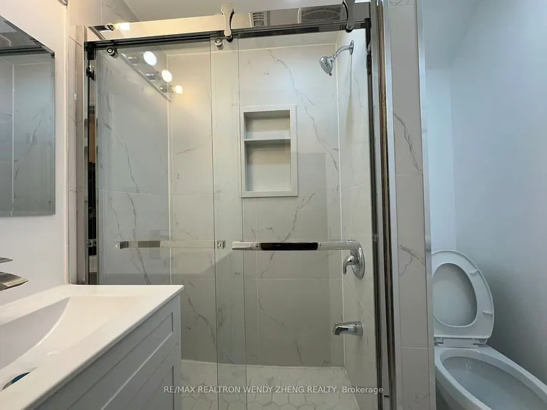 6 Lincoln Green Dr #BASEMENT — Photo 8