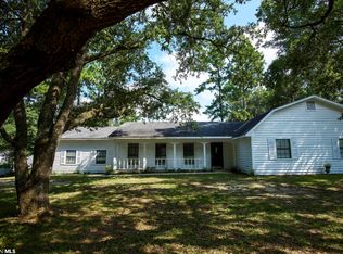 572 Ridgewood Dr, Daphne, AL 36526