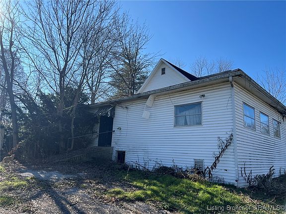 4th image of 237 E Oak Street