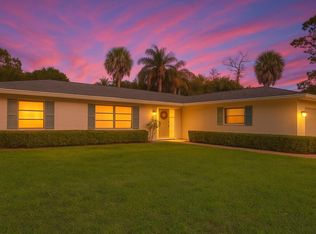 853 Palo Verde Ct, Haverhill, FL 33415