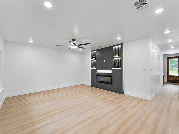 5th image of 119 Parkside Dr