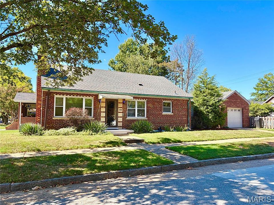 1st image of 5621 January Ave