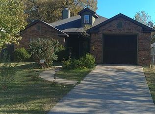 2028 Denmark St, Dallas, TX 75253