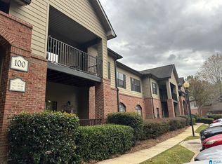 111 Sterling Oaks Dr #111, Birmingham, AL 35244