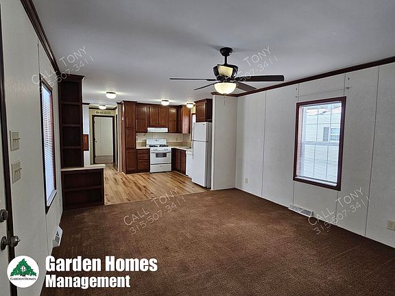 4th image of 419 Elmwood Cir