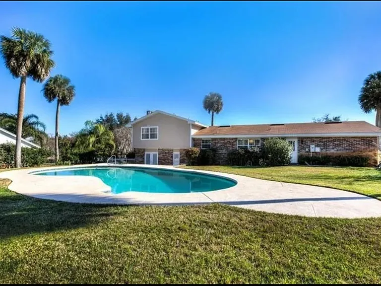 2927 Cocovia Way — Photo 22