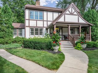 715 3rd St S, Stillwater, MN 55082