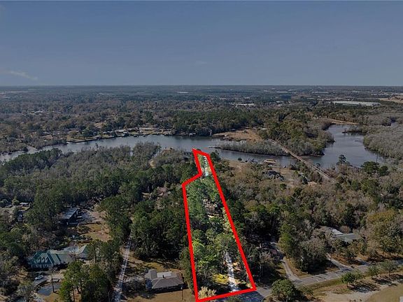 3rd image of 3847 Riviere Du Chien Rd