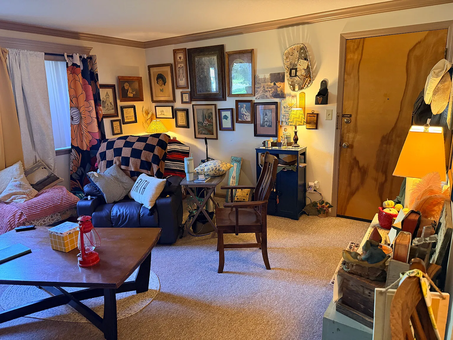 2 bed, 900 sqft, $1,050 — Photo 3