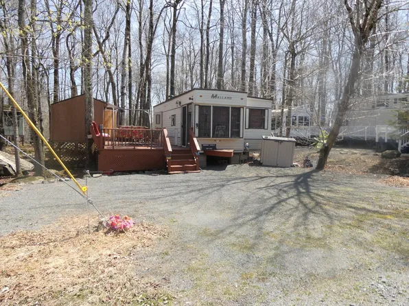 285 Tamarack Trl, Gouldsboro, PA 18424