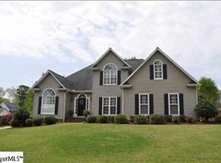 102 Smith Hollow Dr, Greenville, SC 29615