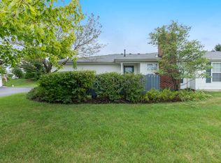 8302 Greyhawk Cir, Columbus, OH 43240