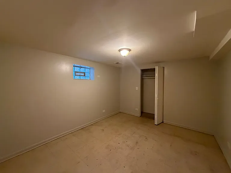 10306 S Corliss Ave — Photo 30